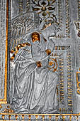 Firenze - Basilica di Santa Croce. L'Annunciazione Cavalcanti di Donatello (navata destra).